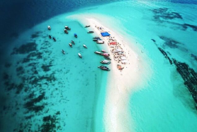 Stone Town, Prison Island & Nakupenda Sandbank Tours